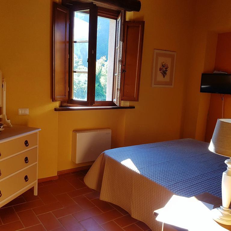 La Peschiera Sul Vara B&B Sesta Godano ภายนอก รูปภาพ