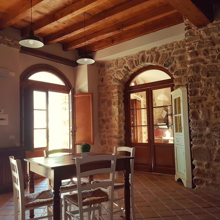 La Peschiera Sul Vara B&B Sesta Godano ภายนอก รูปภาพ